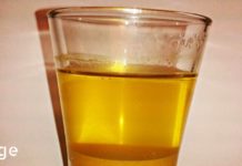 8 მიზეზი, თუ რატომ უნდა დალიოთ თბილი წყალი კურკუმით ყოველ დილით!