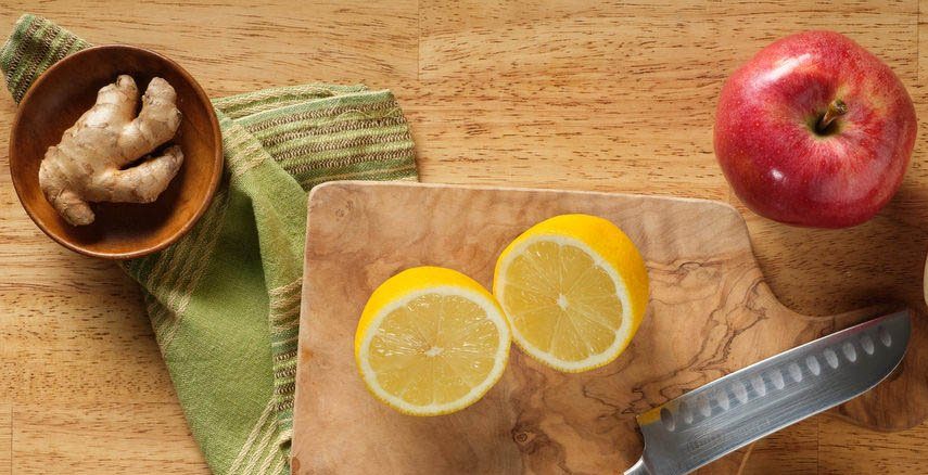 juice cleanse recipe apple lemon ginger cayenne ingredients 1 e1662799689950